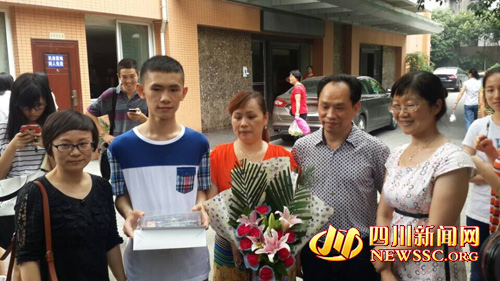 1404808115234.jpg 1404870680355547.jpg