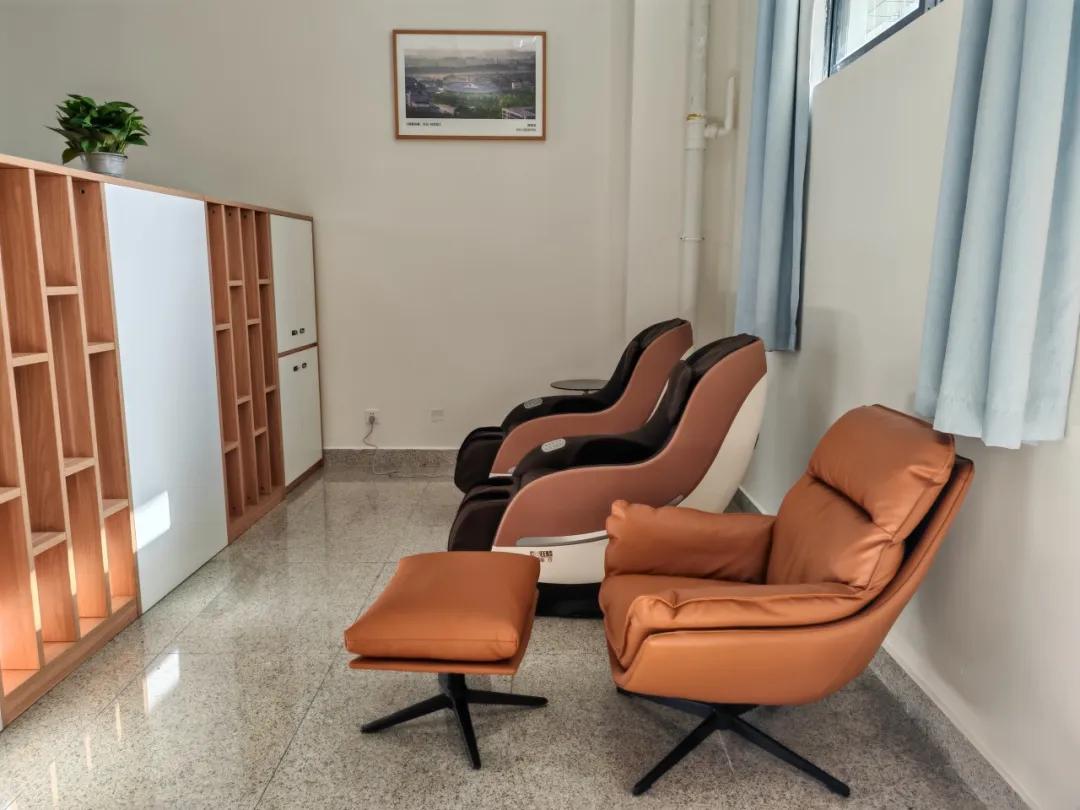 12(1).jpg d0c4bc13a1d2afd25c6ff3fe6b99888a.jpg