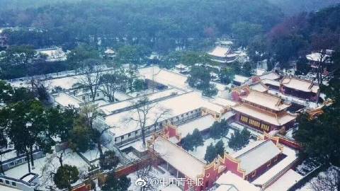 111.jpg d8644adfd611e7cd5de70fcd6b8f5626.jpg