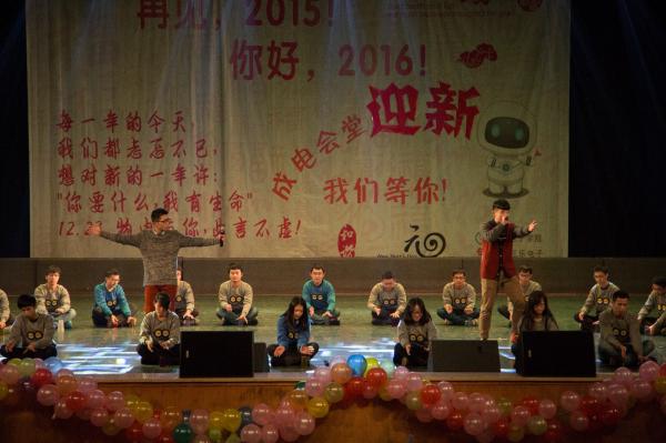 10.jpg da774f4689e247fea88827755ac56433.jpg