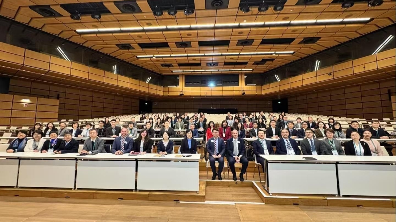 AF7772E52DF889F39FB53115B2E_C6697165_357