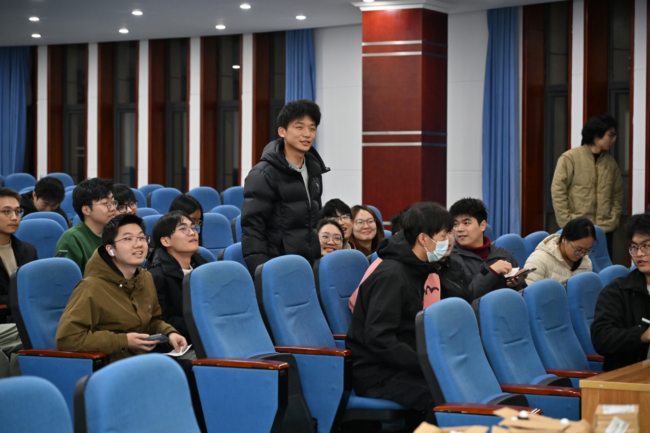 e53d04f49ef24fd0720a80a26b1e73b9_dfacf.j