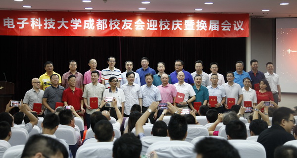 xiaoyou006.JPG e8d76b0fa96ffb21aae01b0c66482a0f.jpg