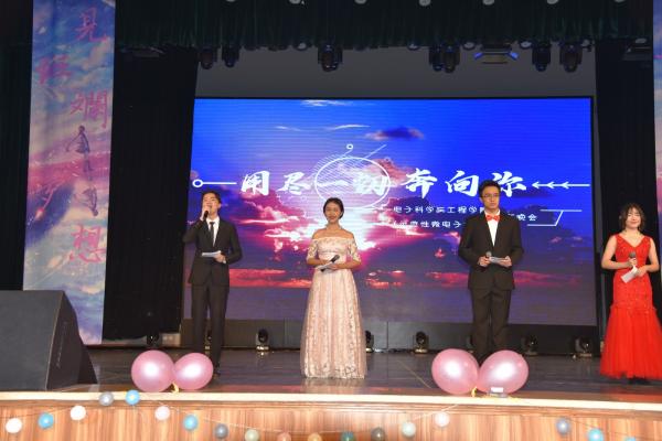 1012854.jpg 1012854.jpg