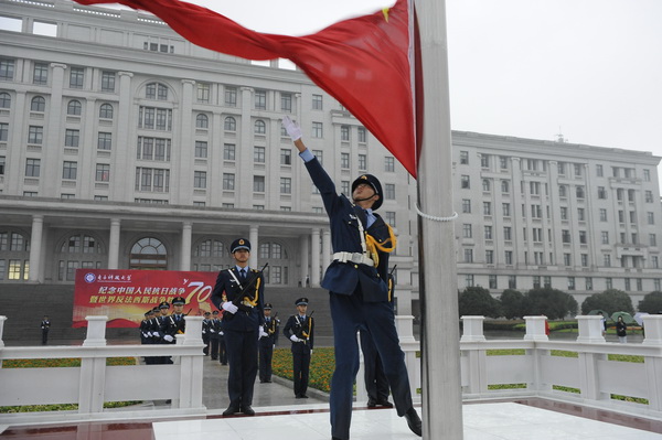 7.jpg f1fa6afe7818a045107ee727d7aded36.jpg