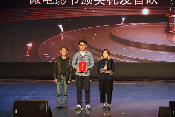 wei0004.jpg f5d971594882d4494138998f0856d726.jpg